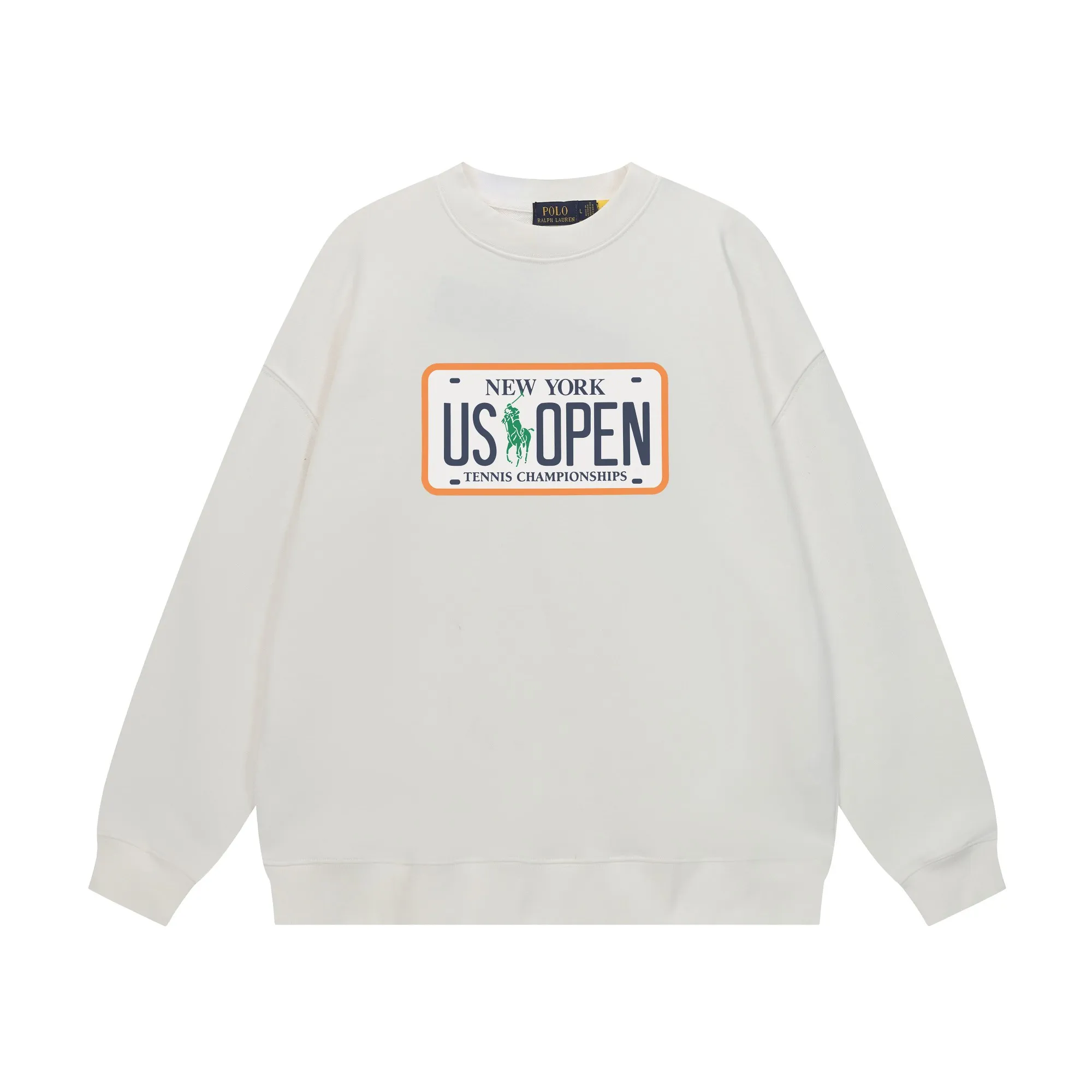 P200 Long-term stock] RalphLauren/Ralph Lauren 2025 autumn and winter new bear letter print 420g heavy large terry sweatshirt Ralph Lauren's age-reducing item, the coat fabric is made of 85% cotton ➕15% polyester, which not only retains the softness, comfort and breathability of cotton, but also adds the wear resistance and wrinkle resistance of polyester fiber, making the clothes more durable and easy to care for. Even in slightly cooler weather, you won't feel stuffy when wearing it. This kind of fabric has a natural crisp feel and is not easy to pill or deform. The bear on the chest is printed with English letters. It is full of color, full of three-dimensionality, and lifelike, adding a bit of liveliness and interest to the whole sweatshirt. There is no pressure to dress, regardless of age or gender. Complete accessories! Color: black, white, navy blue, light floral gray Size: M-L-XL-XXL